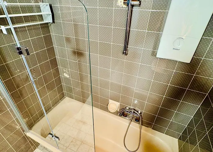 Postalm Nahe Zentrum Бад-Ишль